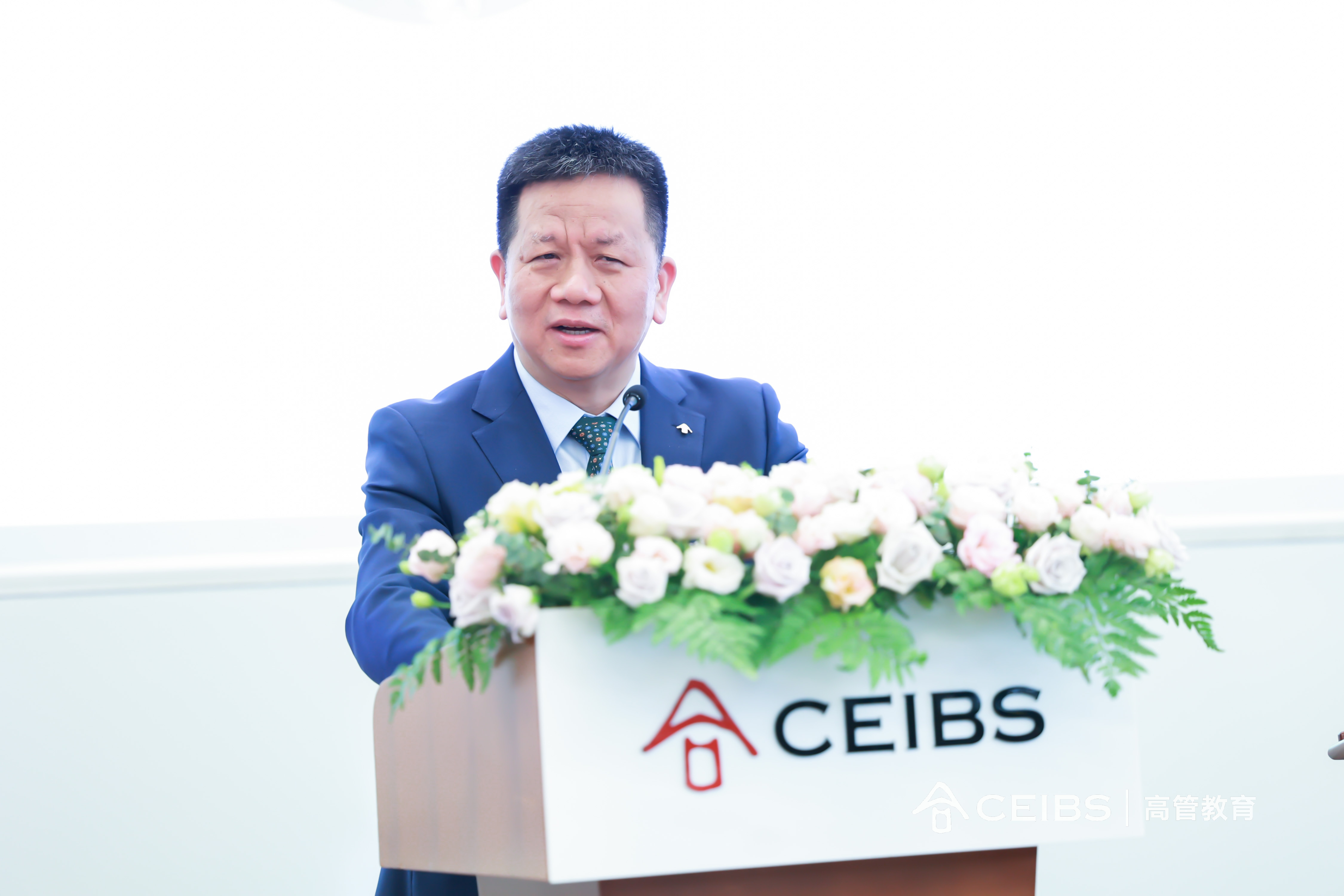 周东生