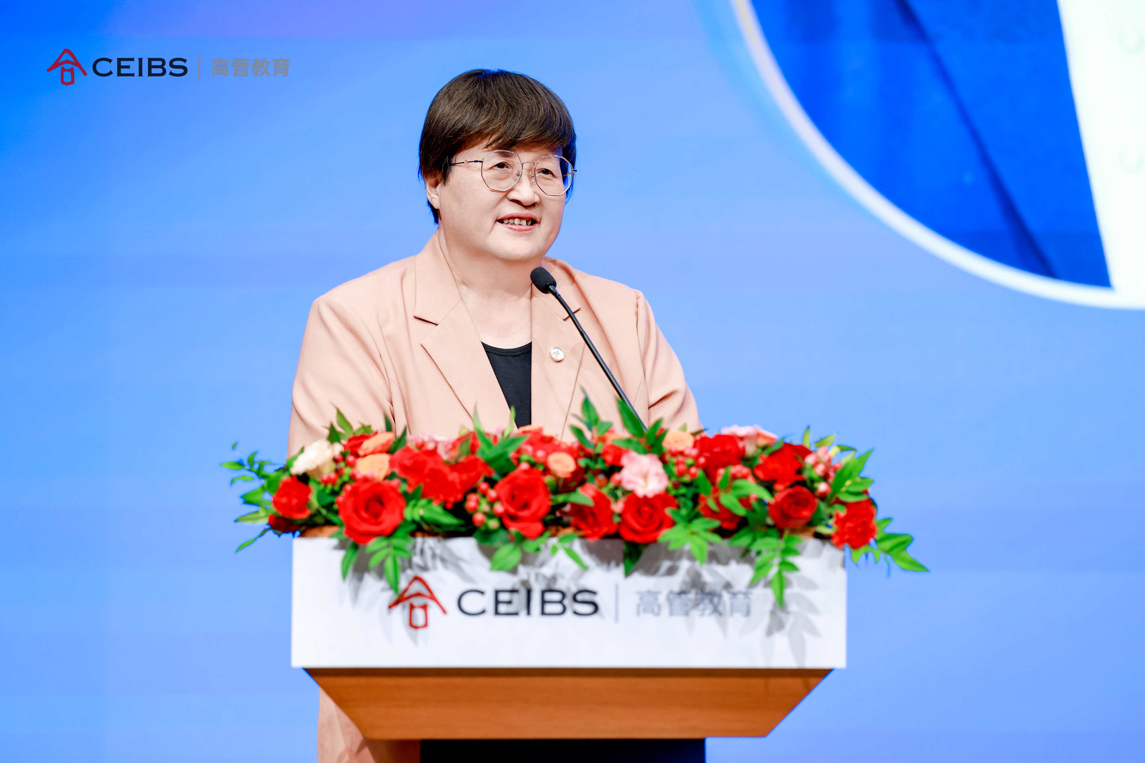 汪泓院长发表开幕致辞