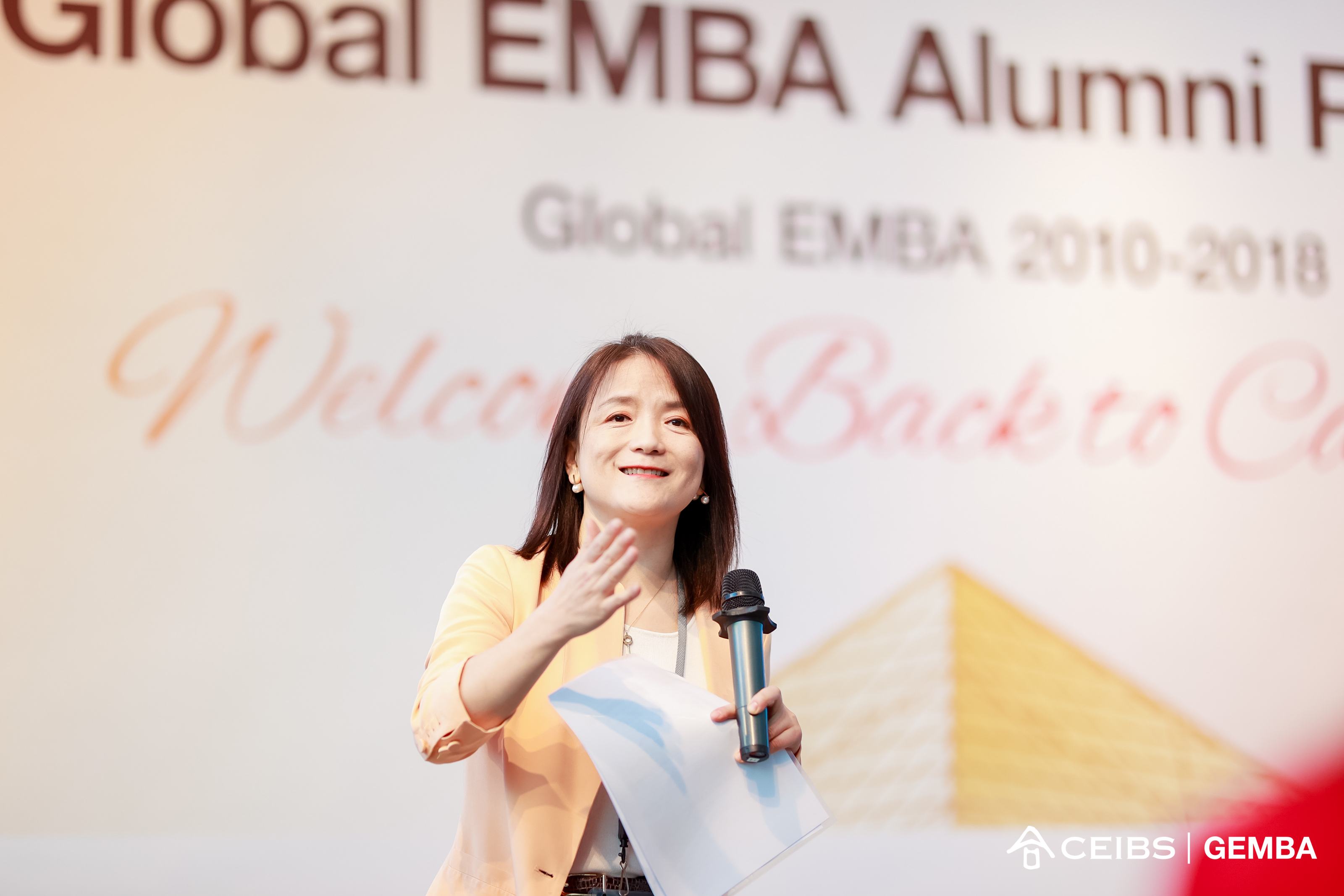 Global EMBA Administrative Director Isa LUO