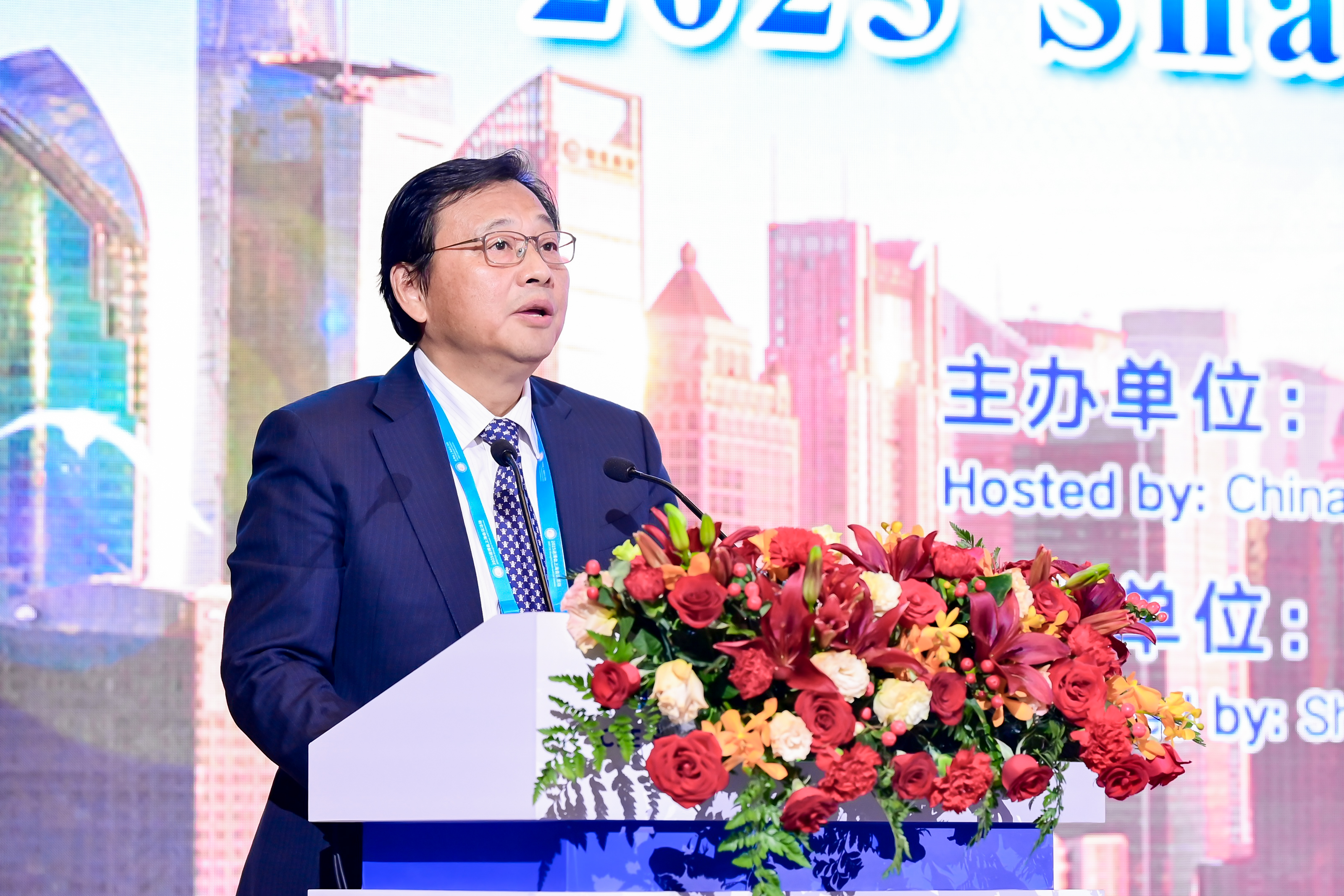 史健勇教授担任主持